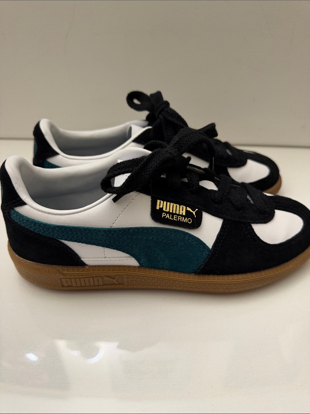Puma Palermo Black Dark Green and White Sneakers with Gum Sole - Picture 4 of 9